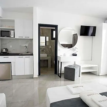 Апарт-отель Aeonian Luxury Asprovalta, Adults Only & Kids 12 Аспровальта